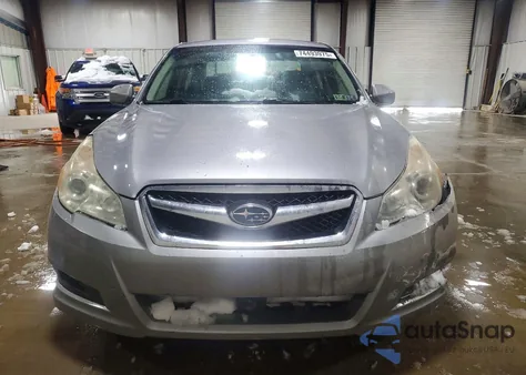 2010 Subaru Legacy 2.5I Premium z USA, uszkodzony, nr VIN 4S3BMCC63A3213667